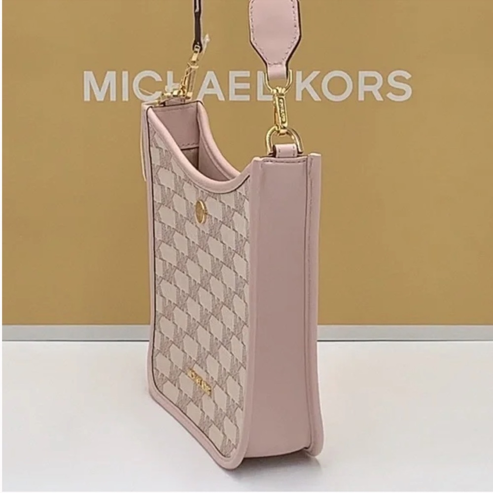 MICHAEL KORS Briley Small Logo Messenger Bag POWDER BLUSH MULTI COLOR - Picture 3 of 14